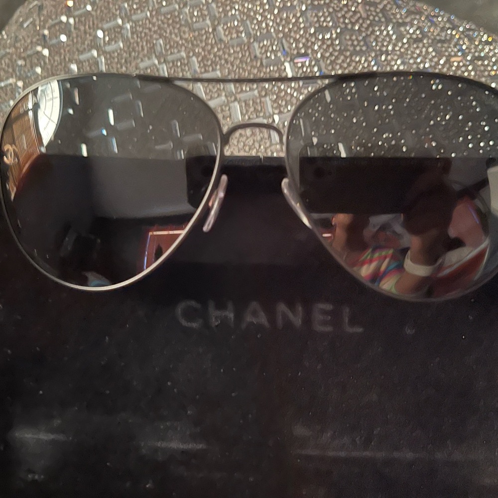 Authentic Women Aviator Chanel Sunglasses - Picture 3 of 9